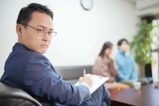 😊初めて探偵に依頼する方へ！無料相談で何から話せばいいか、その進め方を詳しくご紹介します✨